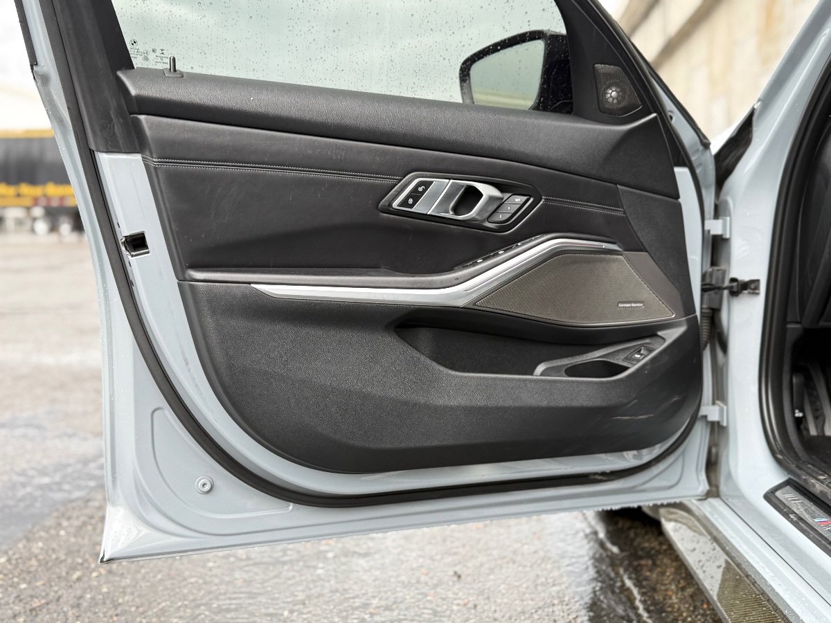 Used 2021 BMW M3 w/ Executive Package RWD image 11