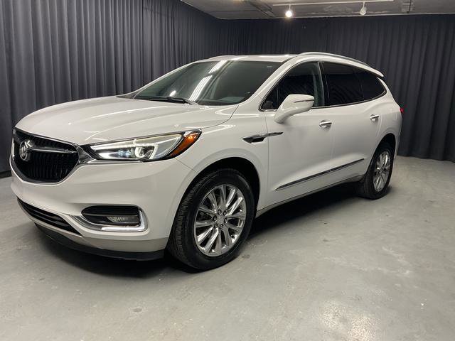 Used 2021 Buick Enclave Essence w/ Sound and Sites Package image 2