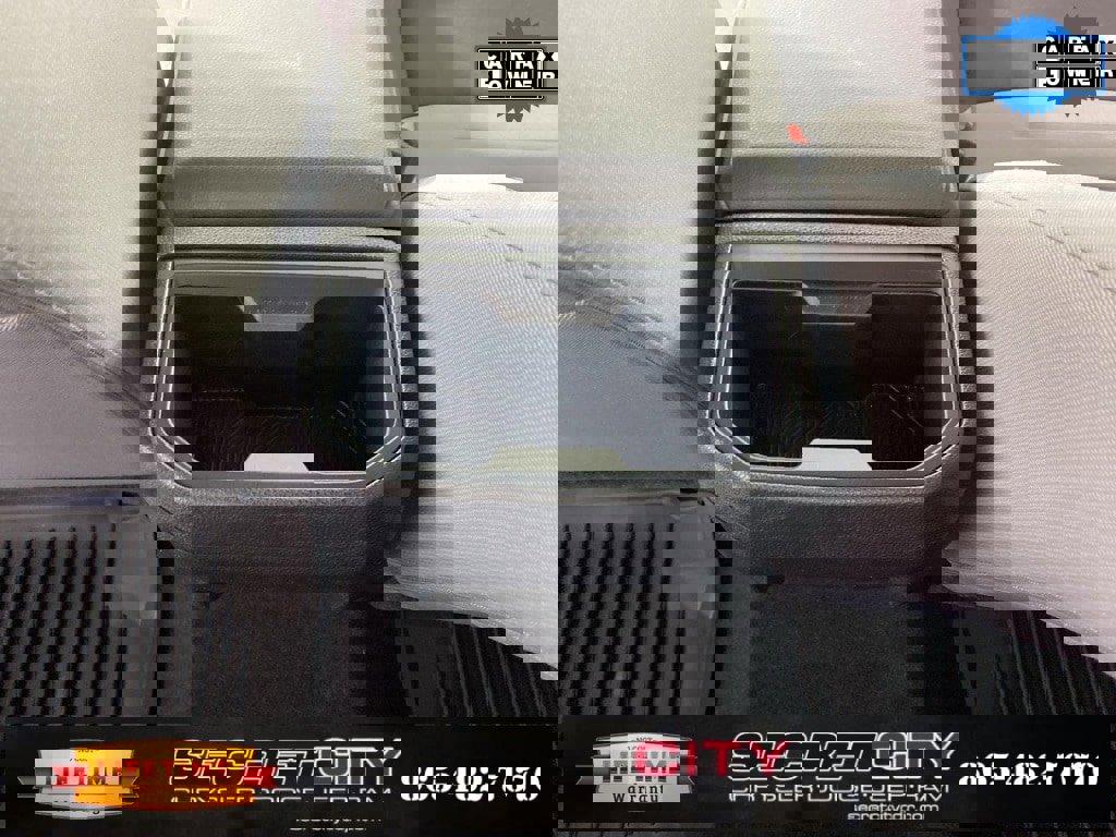 Used 2025 Toyota Tacoma TRD Off-Road image 26