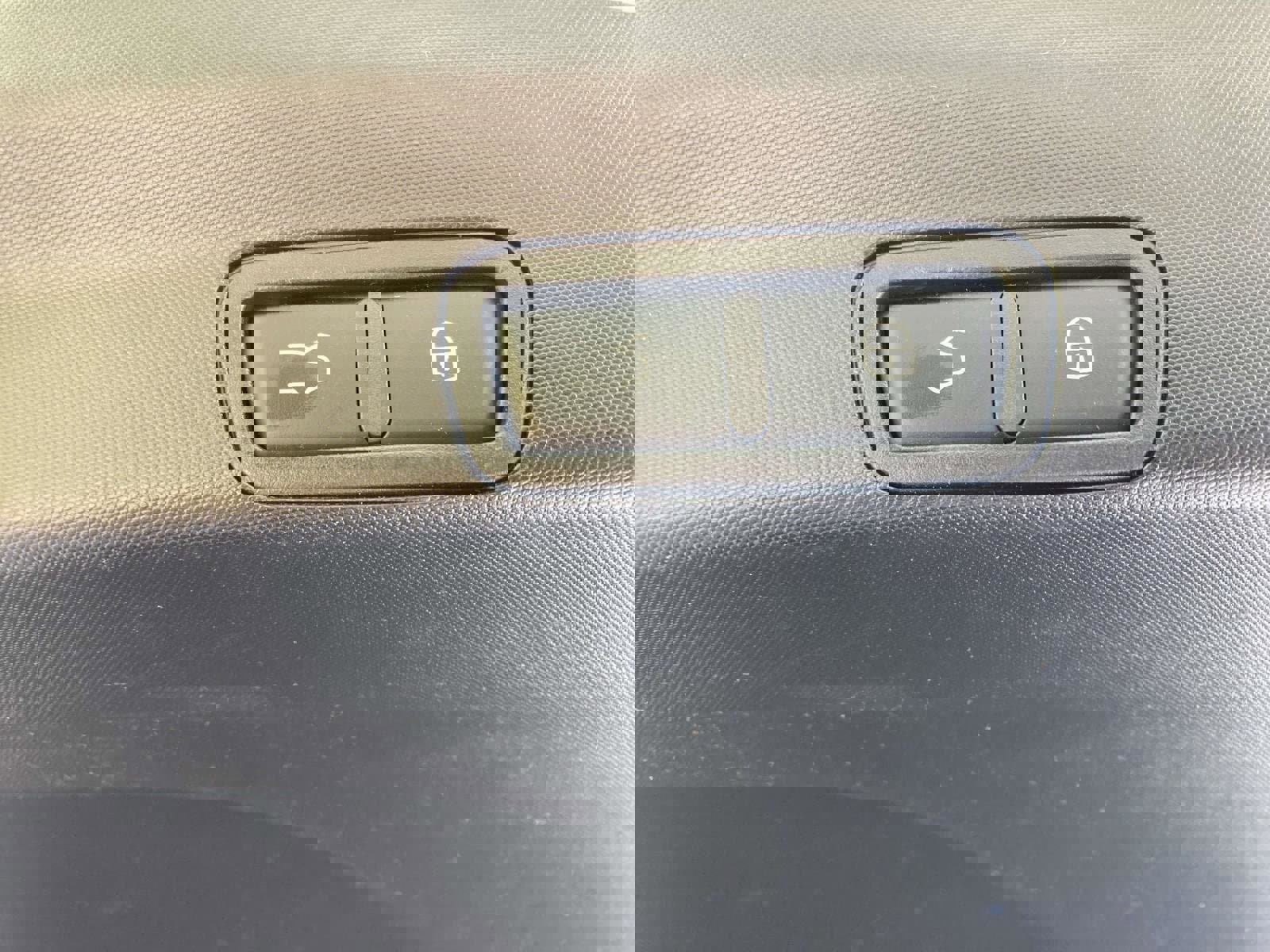 Used 2018 Alfa Romeo Stelvio Ti Sport image 16