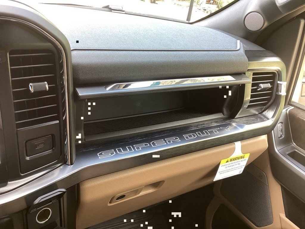 New 2025 Ford F250 Lariat w/ Black Appearance Package image 63