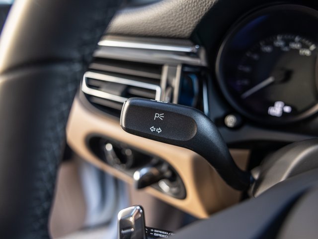 New 2026 Porsche Macan image 44