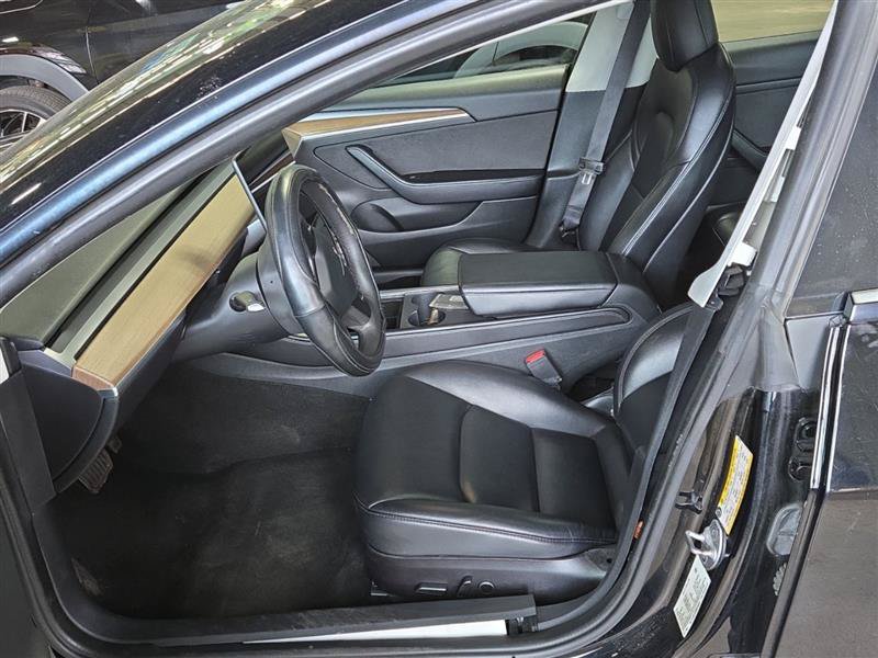 Used 2022 Tesla Model 3 Long Range AWD/4WD image 3