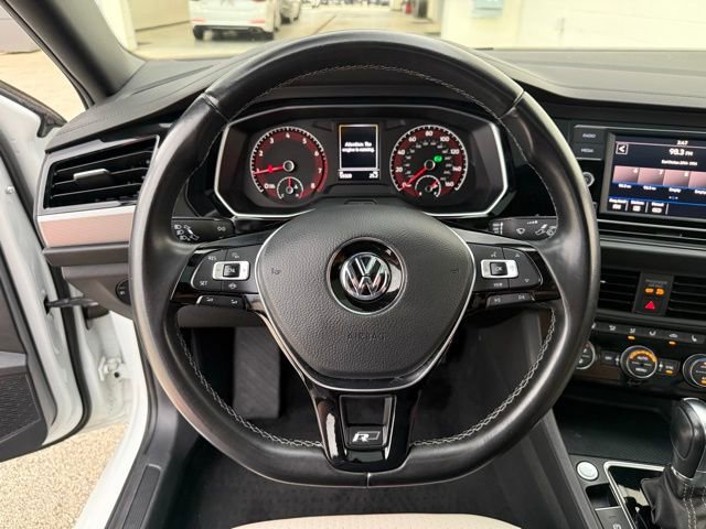 Used 2019 Volkswagen Jetta R-Line FWD image 15
