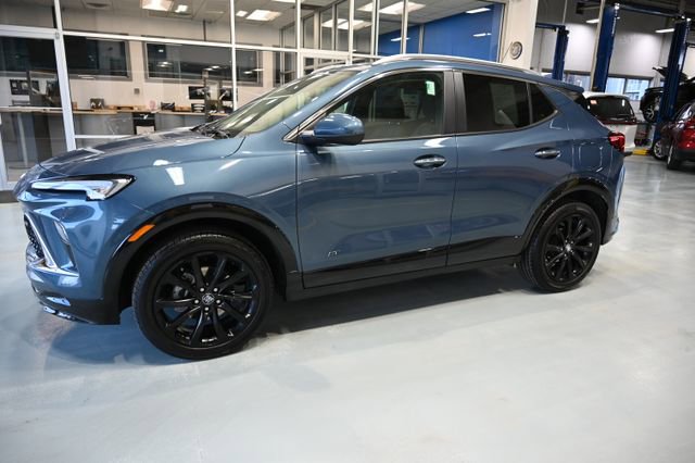 Used 2025 Buick Encore GX Sport Touring w/ Experience Buick Package image 7