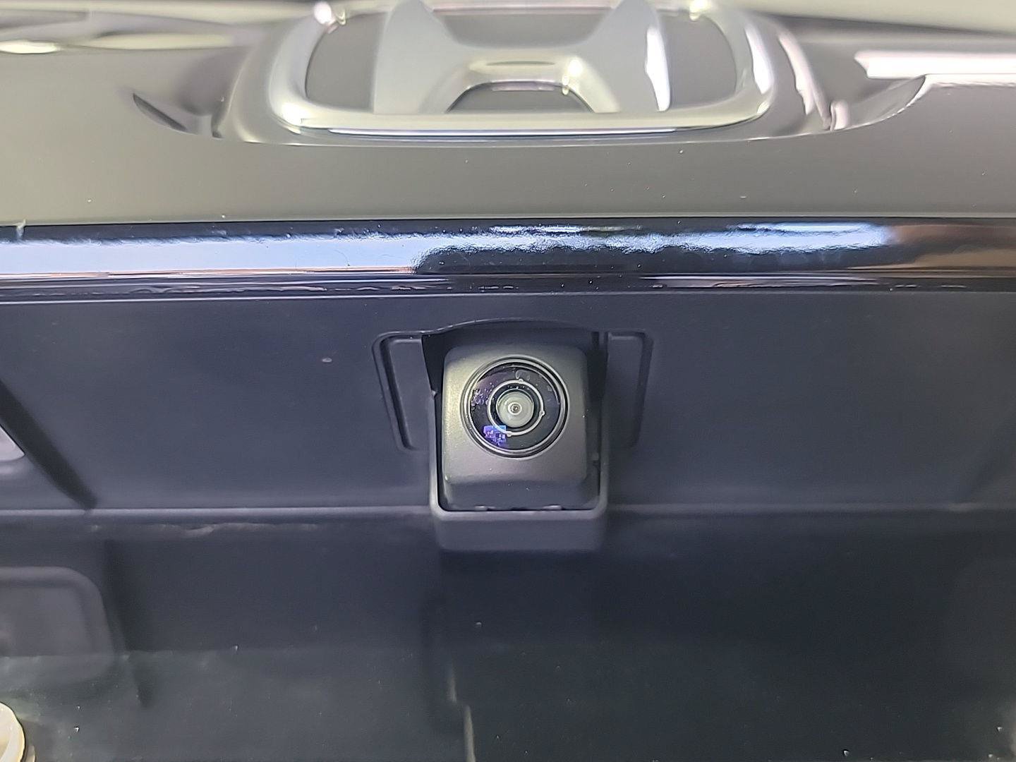 Certified 2024 Honda Passport Black Edition image 9