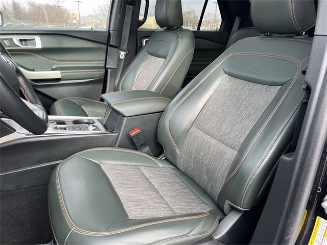 Used 2022 Ford Explorer Timberline image 13
