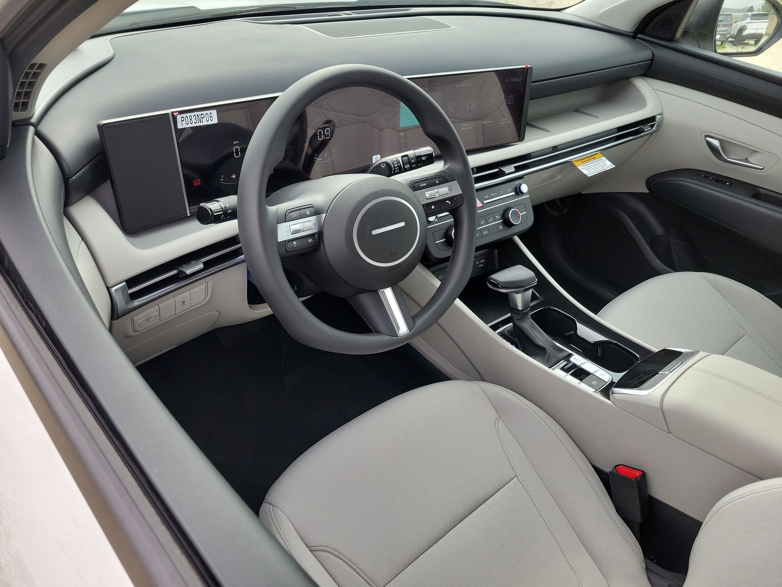 New 2026 Hyundai Tucson SE image 6