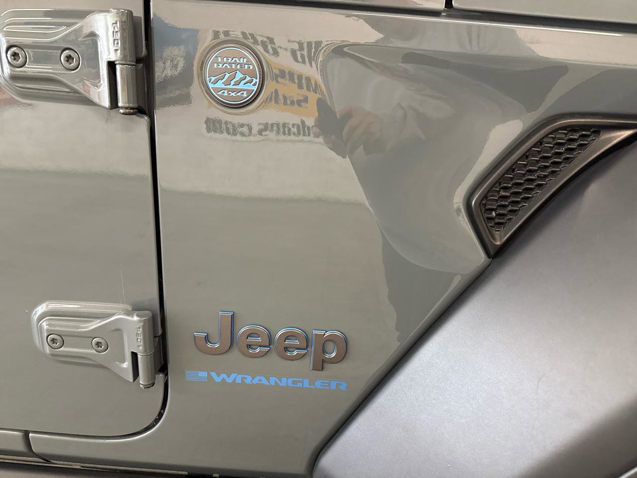 Used 2024 Jeep Wrangler Unlimited image 82