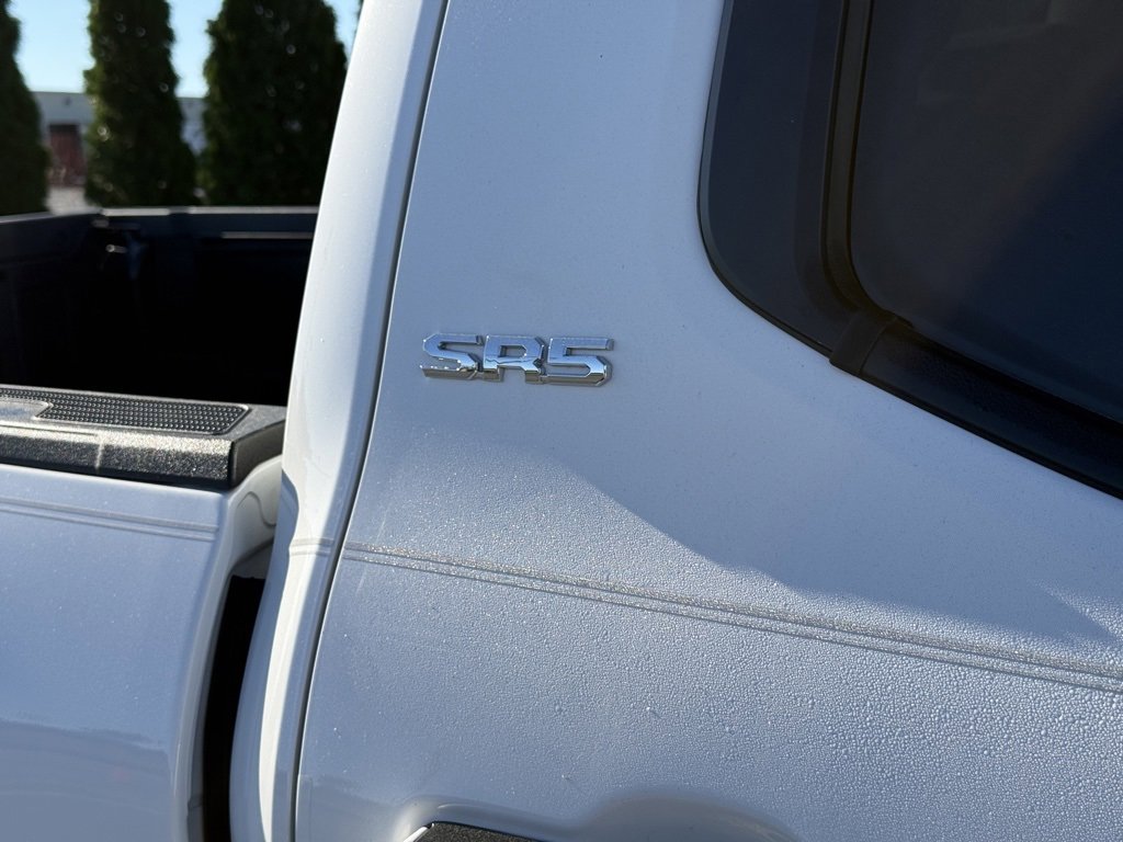 Used 2024 Toyota Tacoma SR5 image 9