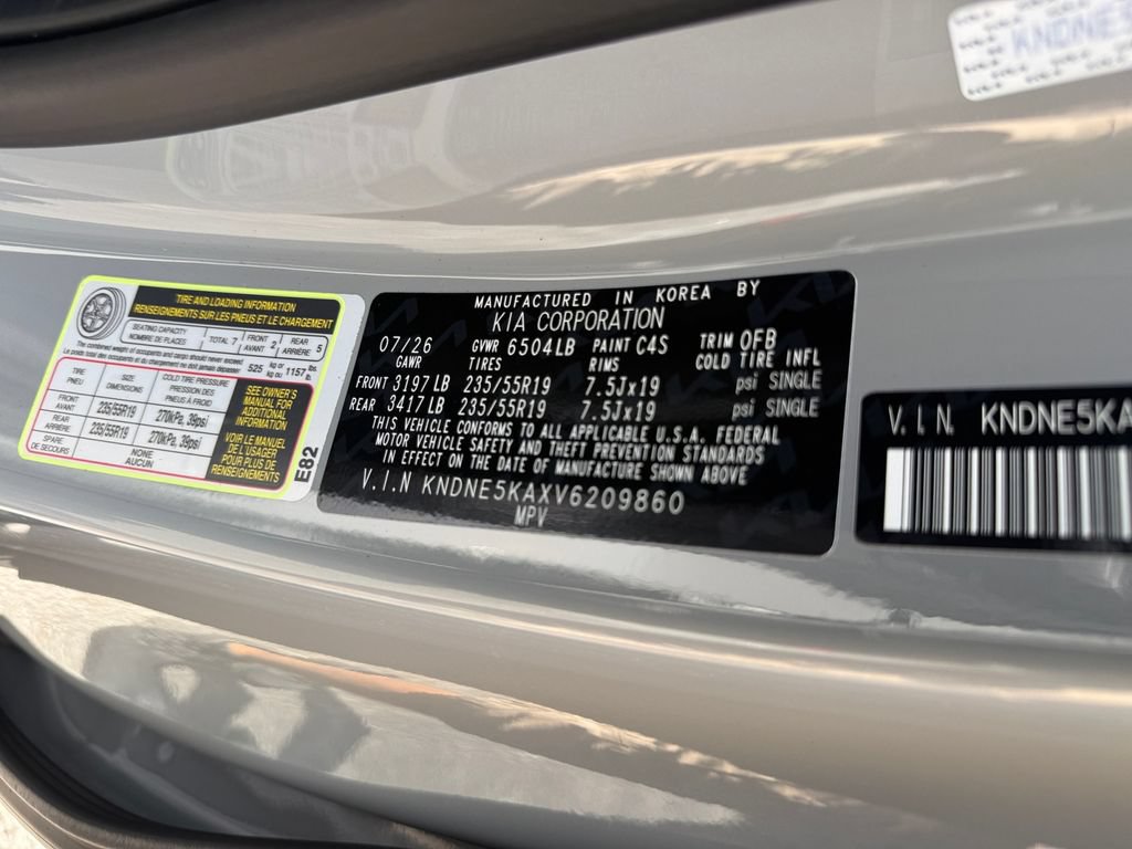 New 2027 Kia Carnival SX w/ Dark Edition Package FWD image 31