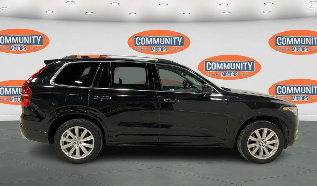 Used 2017 Volvo XC90 T6 Momentum w/ Vision Package image 9