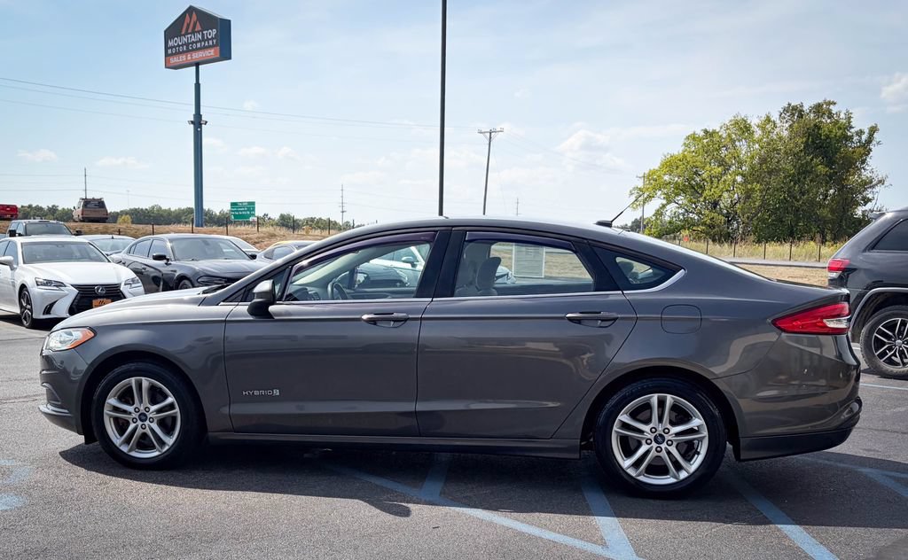 Used 2018 Ford Fusion S FWD image 13