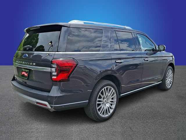 Used 2022 Ford Expedition Platinum AWD/4WD image 5