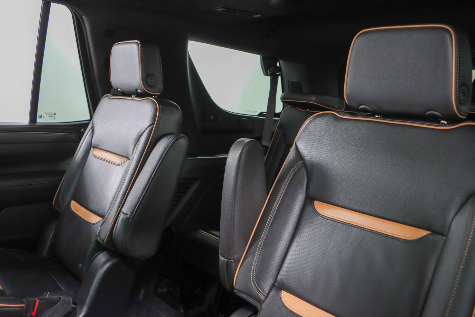 Used 2024 GMC Yukon AT4 w/ Max Trailering Package image 28