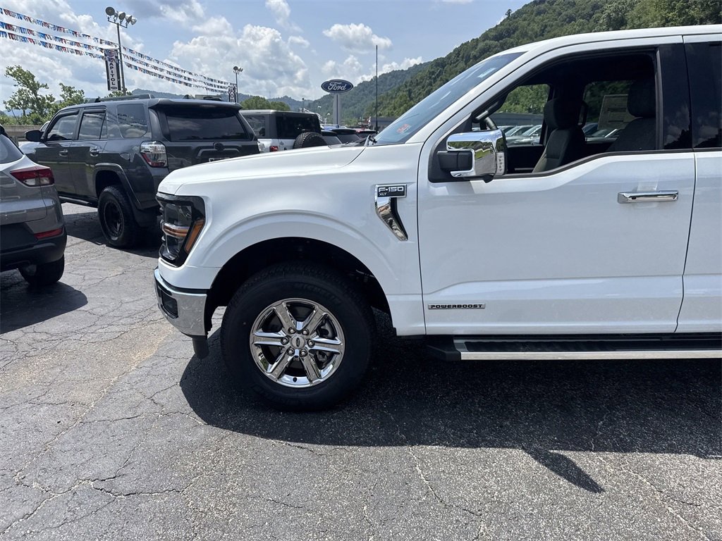 New 2025 Ford F150 XLT w/ Equipment Group 302A MID image 11