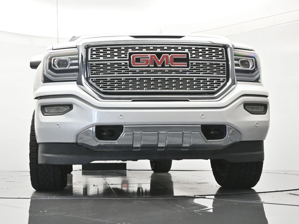 Used 2018 GMC Sierra 1500 Denali AWD/4WD image 39