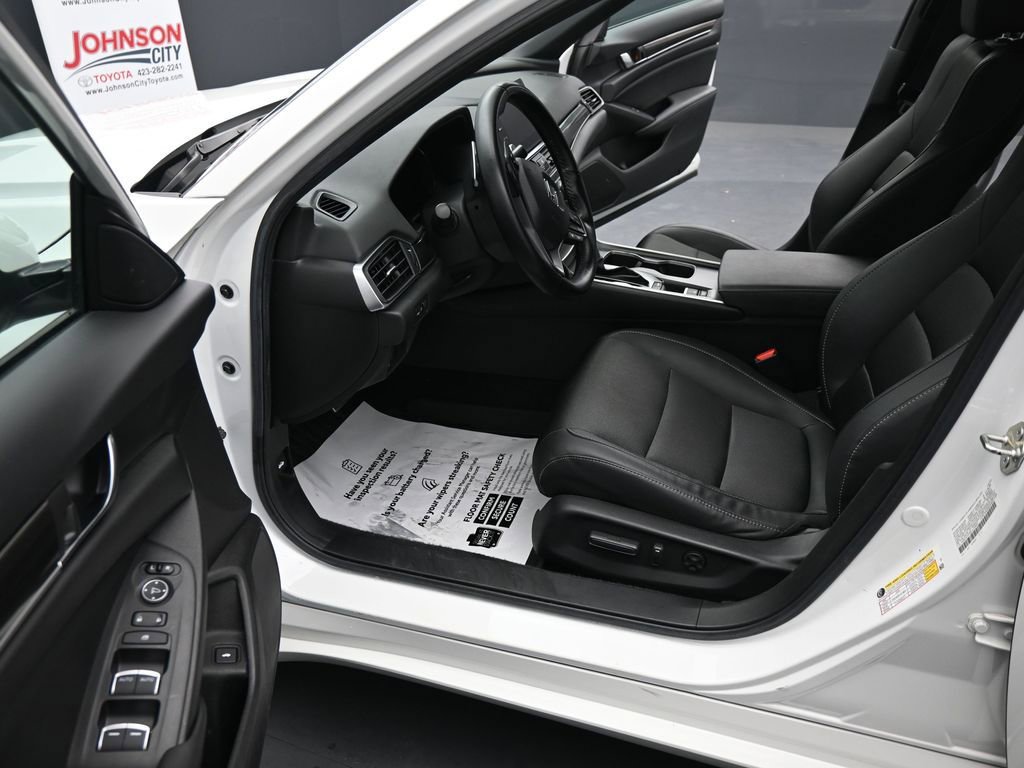 Used 2020 Honda Accord Sport image 17