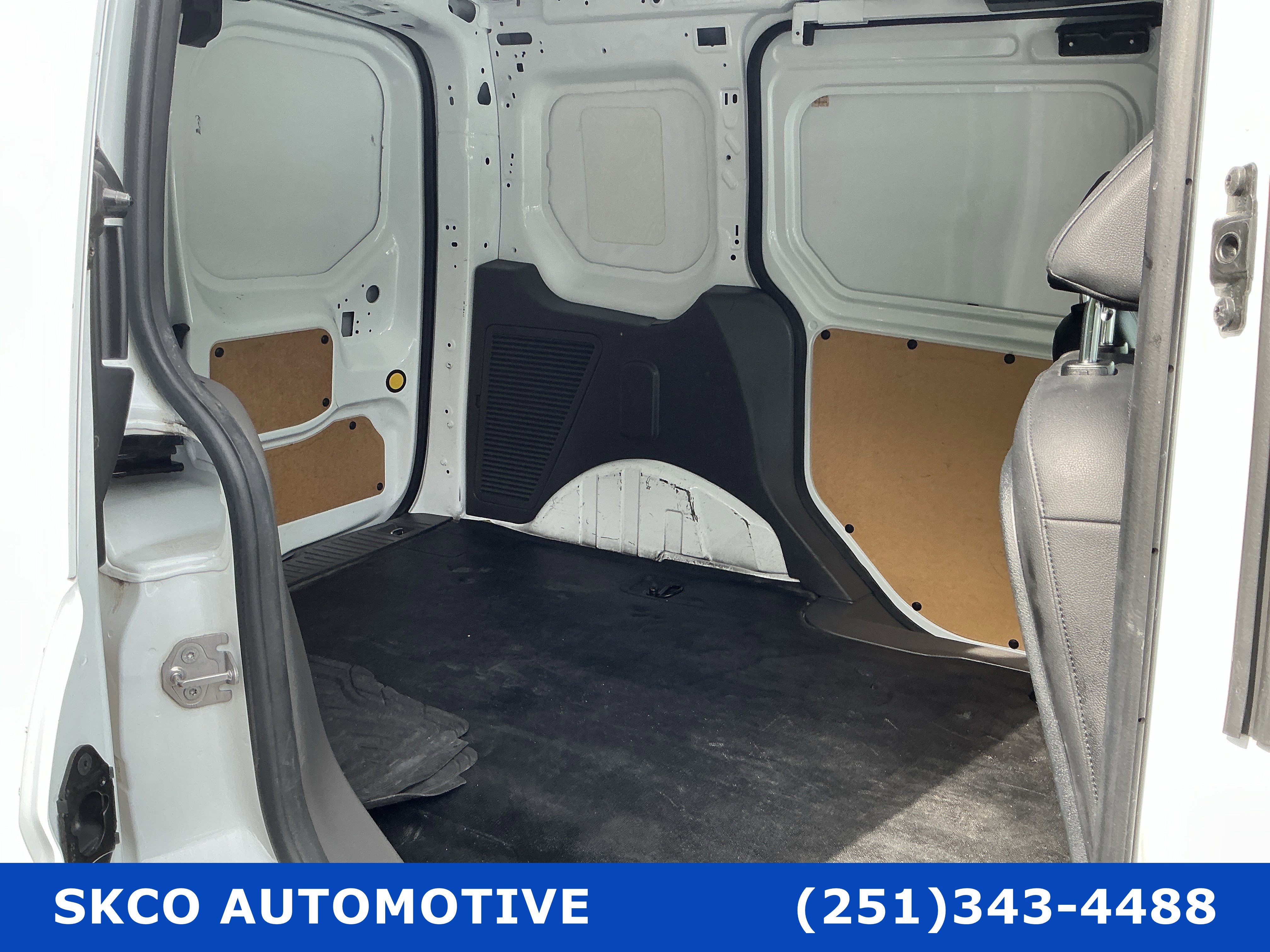 Used 2020 Ford Transit Connect XL FWD image 14