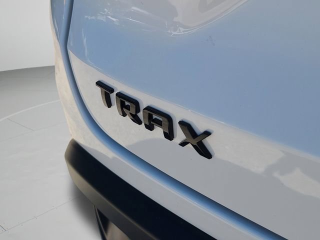 New 2026 Chevrolet Trax LT w/ Midnight Edition image 8