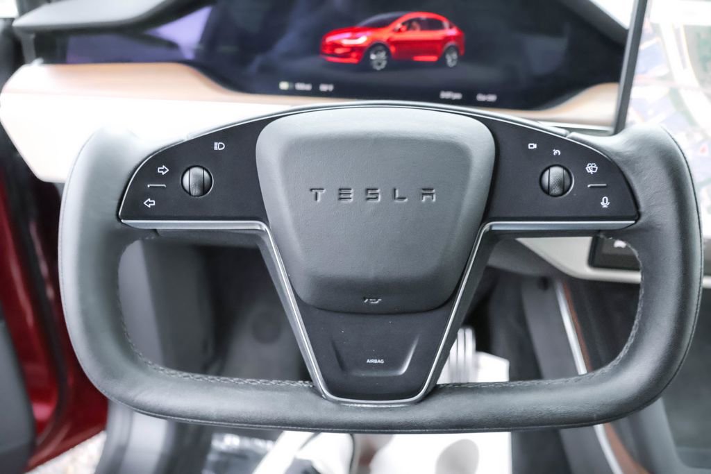 Used 2024 Tesla Model X AWD/4WD image 13