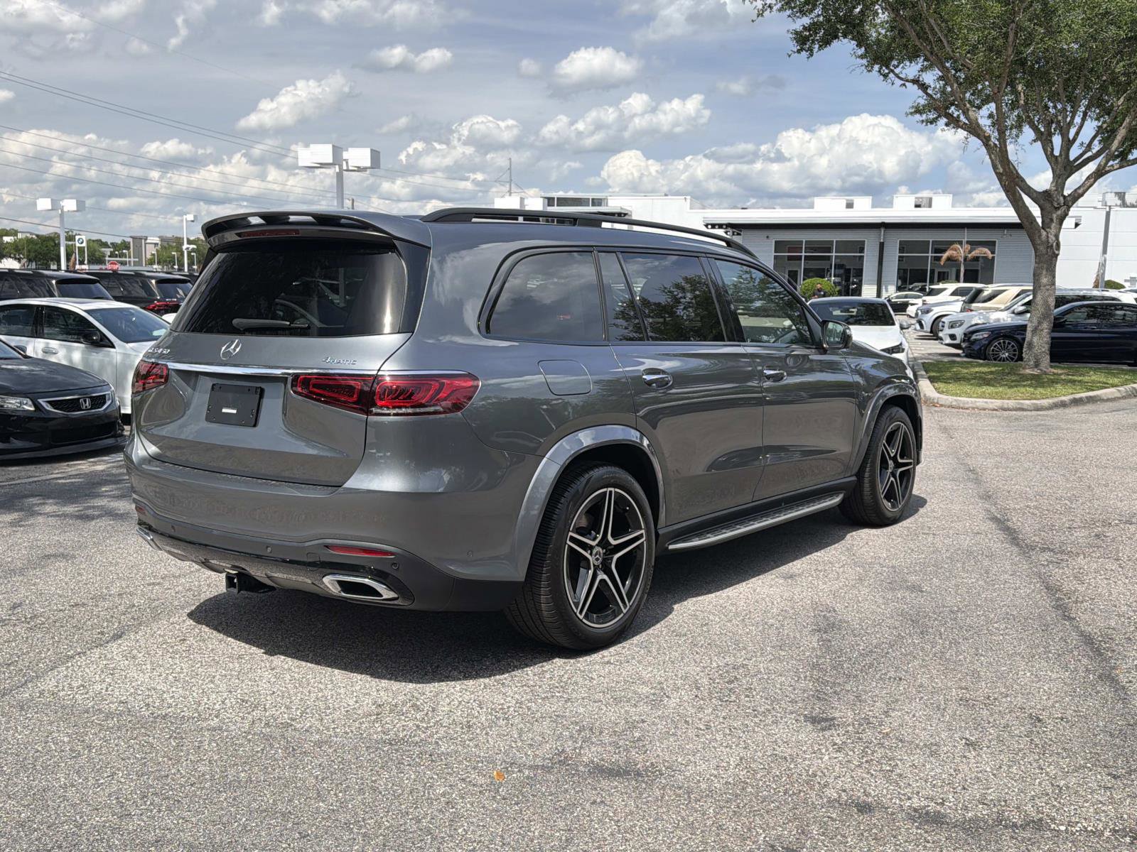 Certified 2023 Mercedes-Benz GLS 450 4MATIC w/ AMG Line Exterior image 3