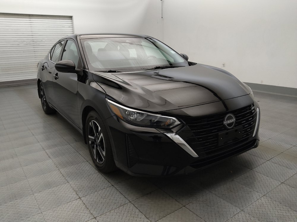 Used 2025 Nissan Sentra SV FWD image 13