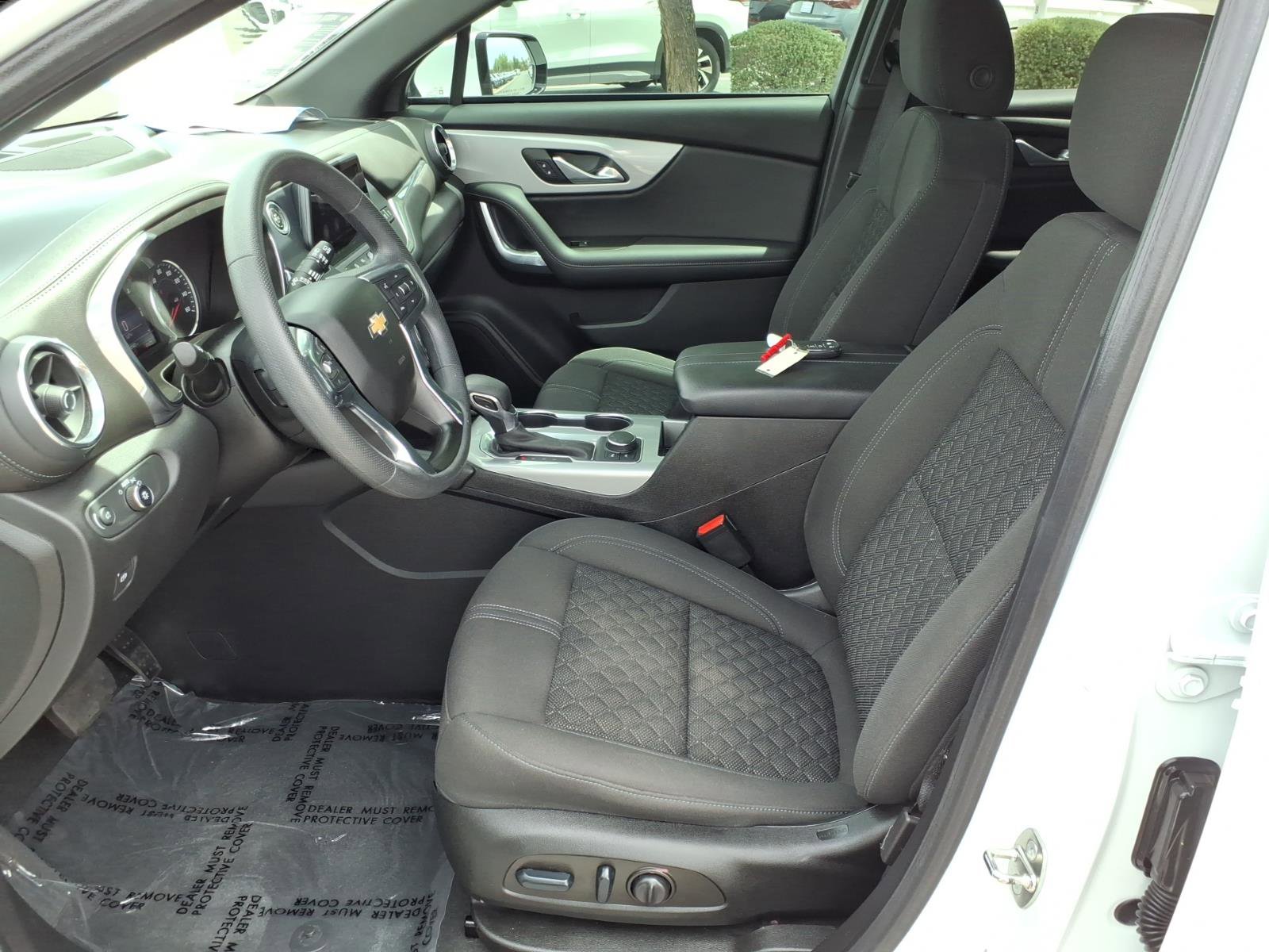 Used 2022 Chevrolet Blazer LT FWD image 17