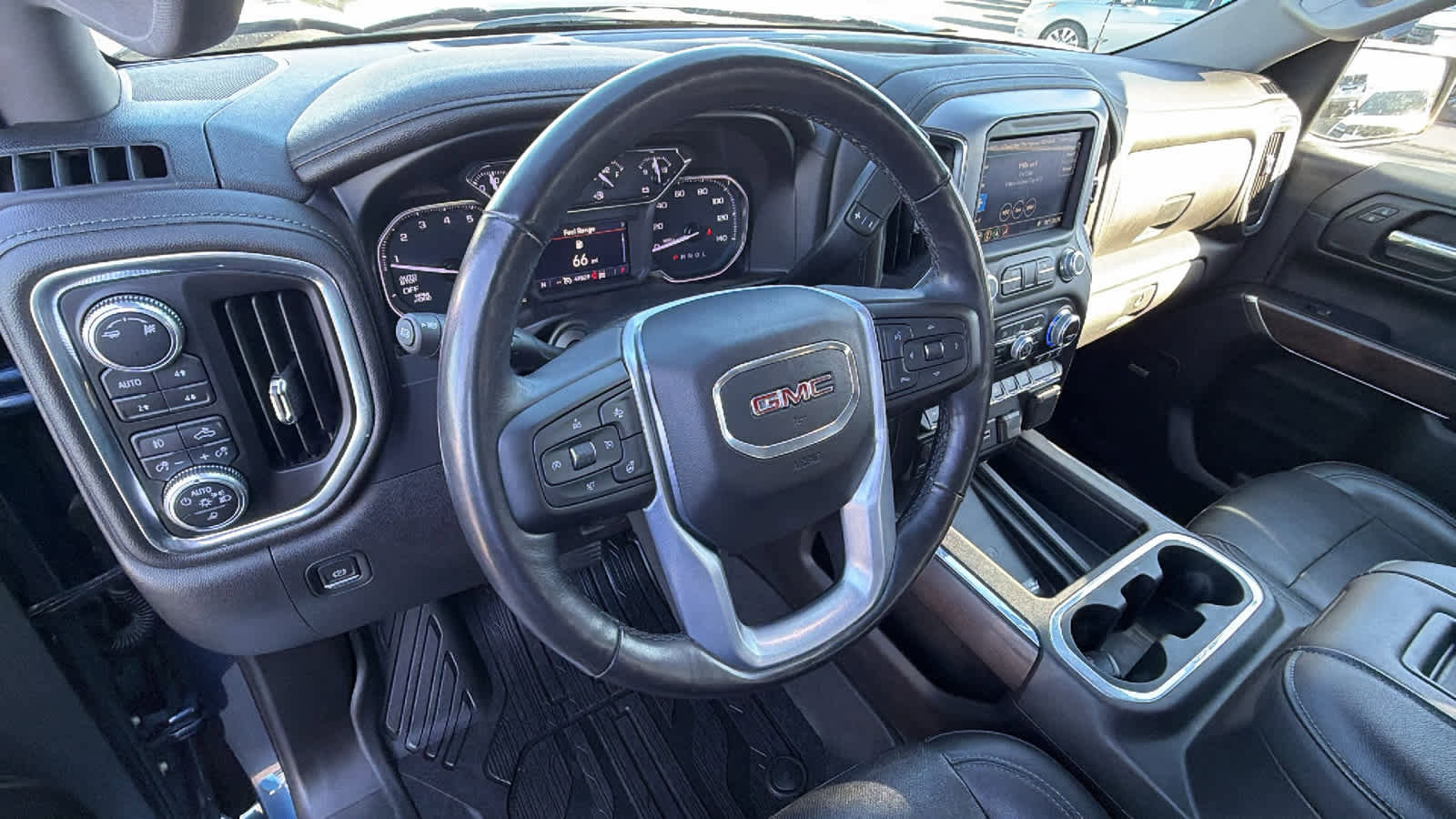 Used 2019 GMC Sierra 1500 SLT w/ SLT Premium Plus Package image 10