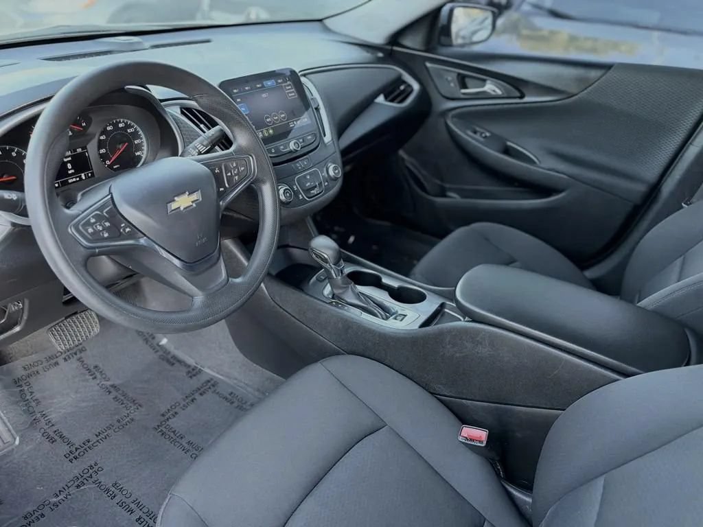 Used 2024 Chevrolet Malibu LS w/ Driver Confidence Package FWD image 10