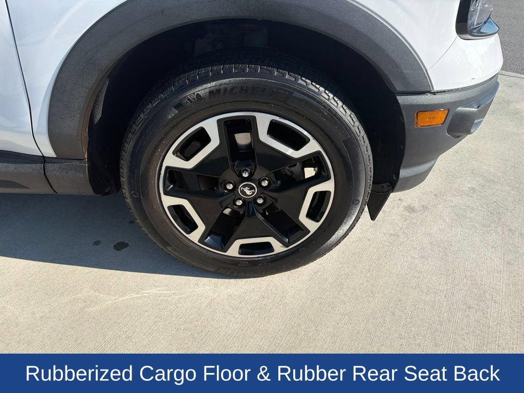 Used 2022 Ford Bronco Sport Outer Banks AWD/4WD image 11