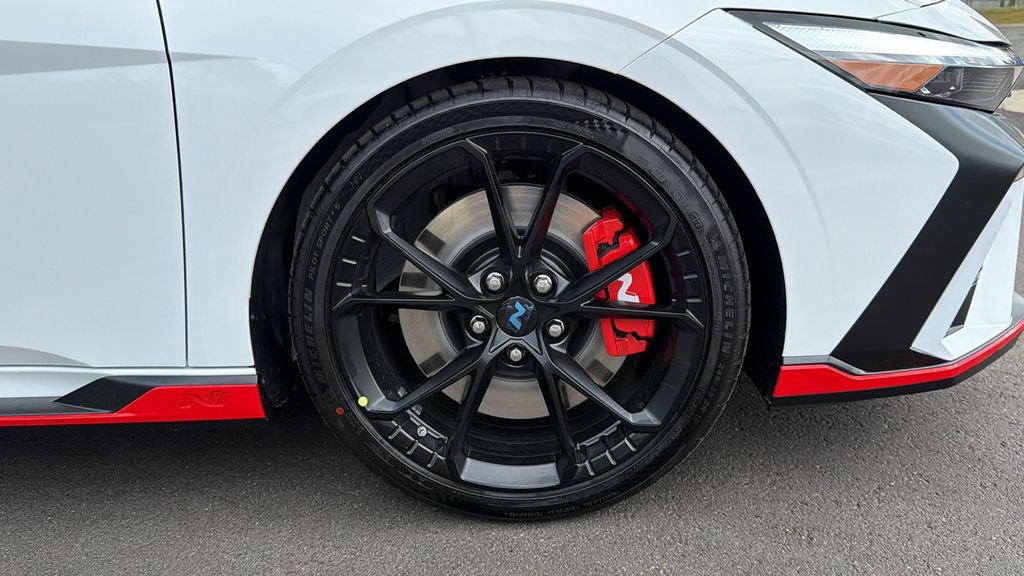 New 2026 Hyundai Elantra N w/ Cargo Package FWD image 13