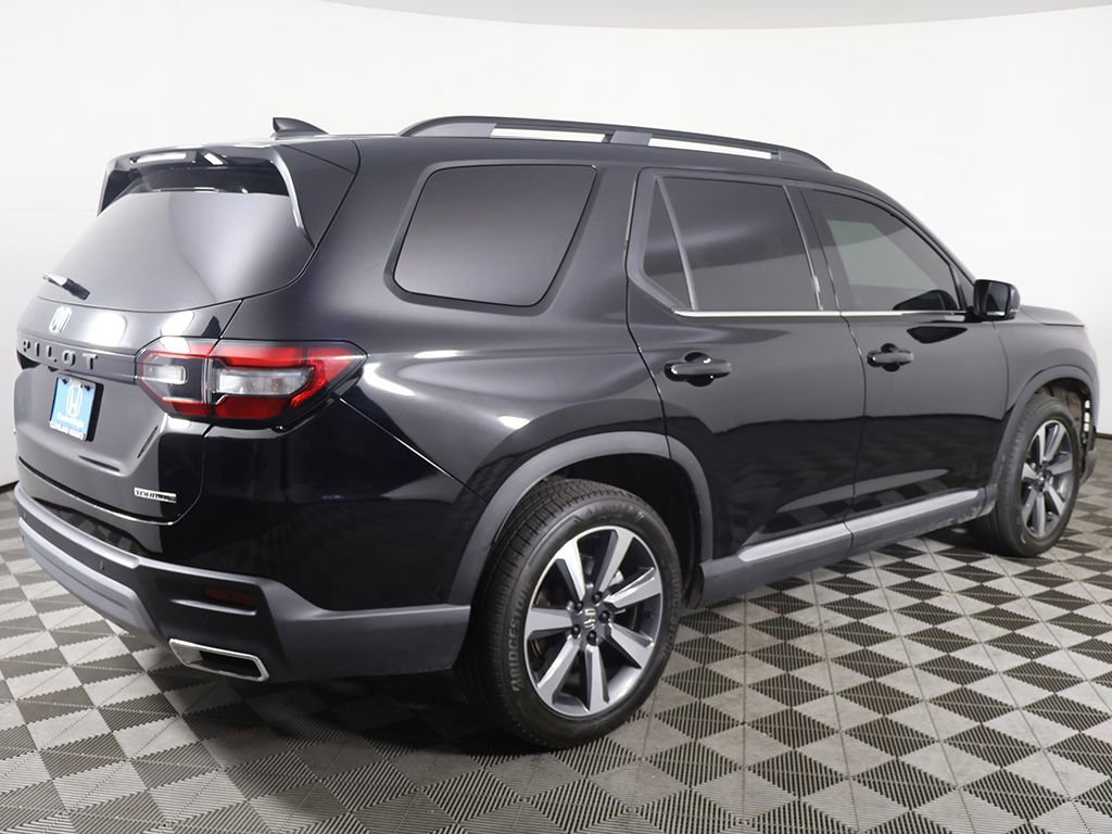 Used 2023 Honda Pilot Touring image 13