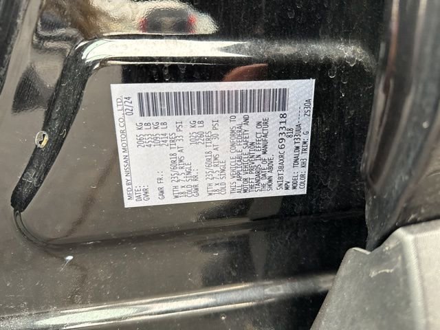 Used 2024 Nissan Rogue SV image 10