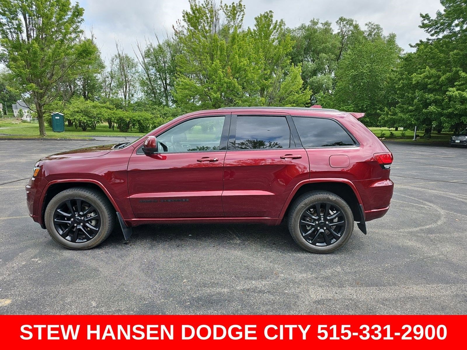 Used 2018 Jeep Grand Cherokee Altitude