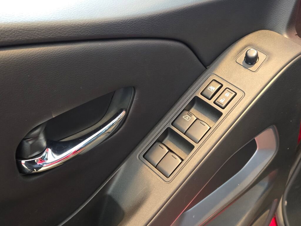 New 2025 Nissan Frontier SV w/ SV Convenience Package image 28