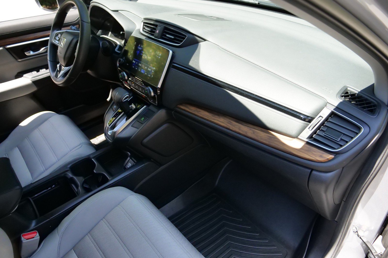 Used 2019 Honda CR-V EX image 40