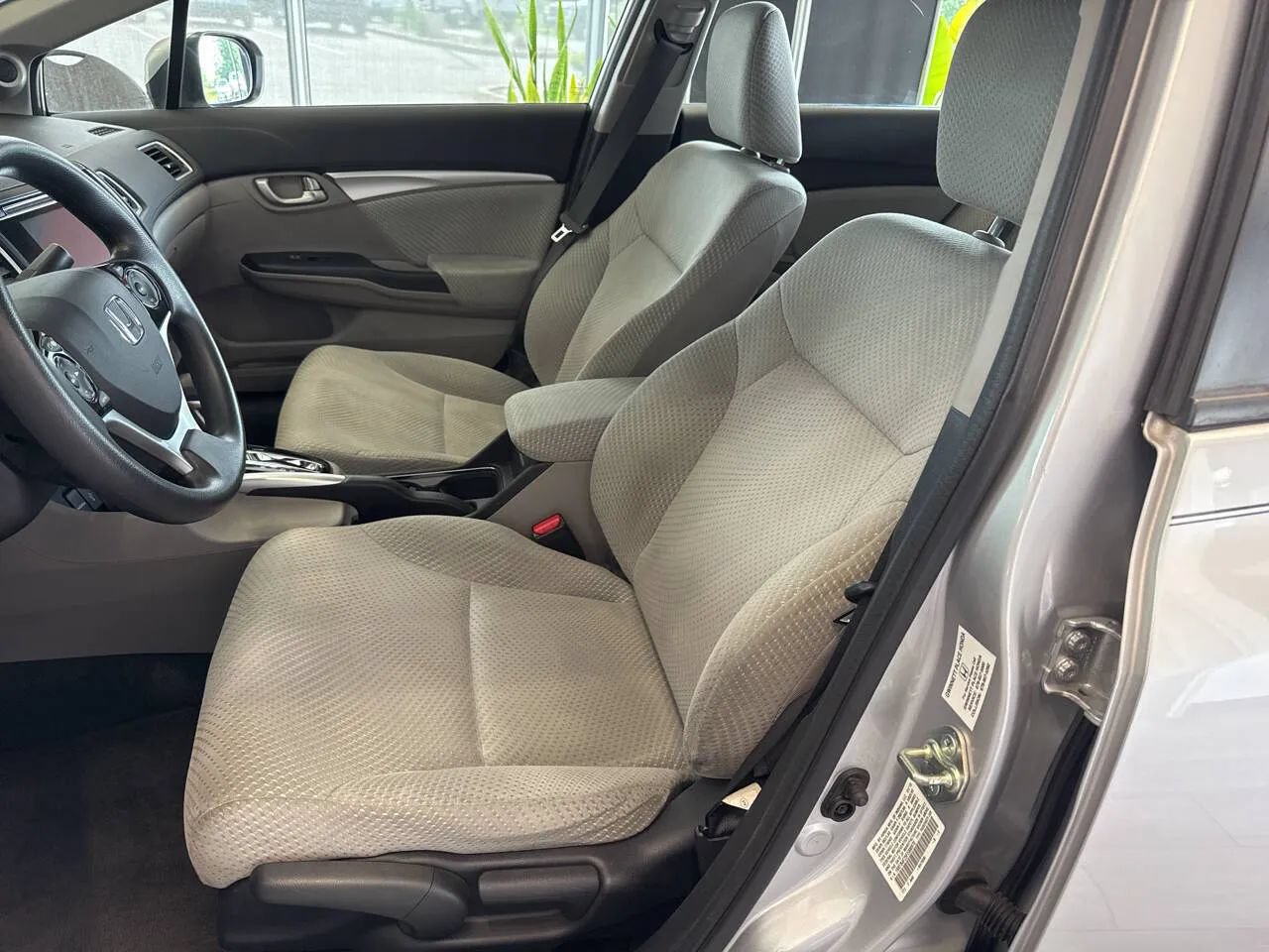 Used 2015 Honda Civic Hybrid Sedan image 17
