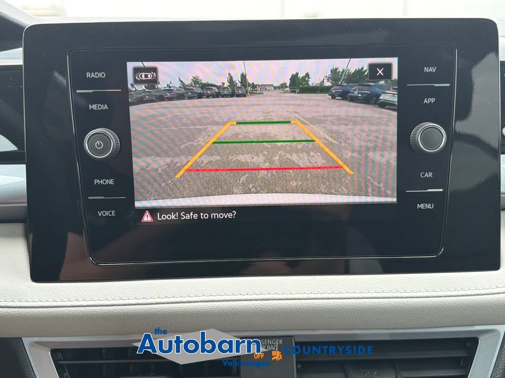 New 2026 Volkswagen Taos SEL AWD/4WD image 15