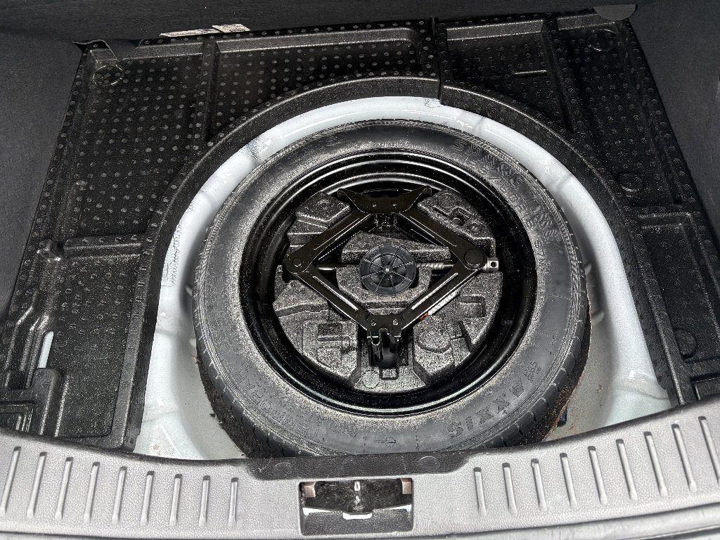 Used 2016 Ford Focus SE image 8