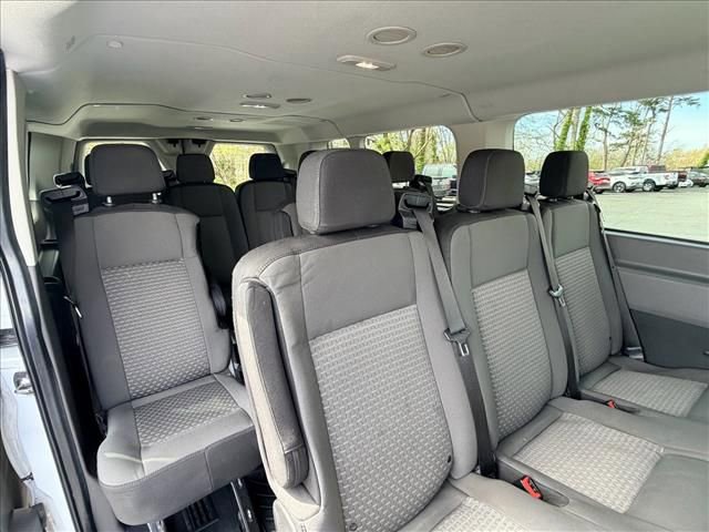 Used 2022 Ford Transit 350 XLT image 14