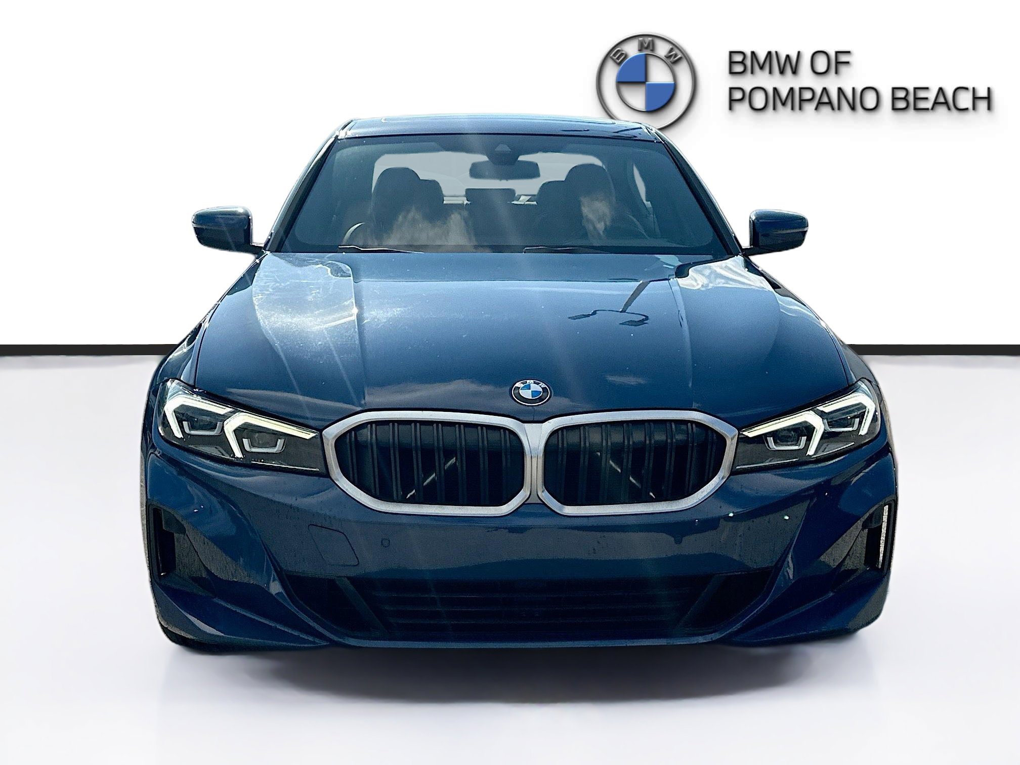 Used 2023 BMW 330i Sedan w/ Driving Assistance Package image 2