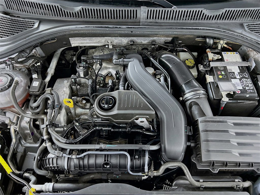 Used 2024 Volkswagen Jetta SE image 27