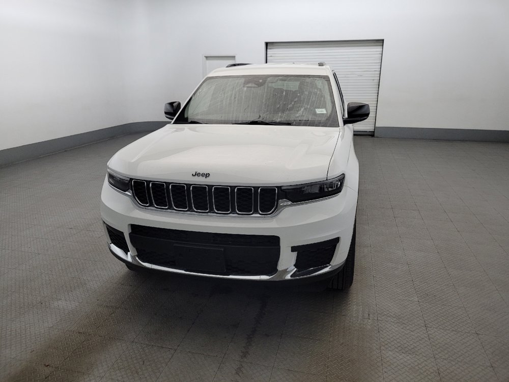 Used 2023 Jeep Grand Cherokee L Laredo AWD/4WD image 15