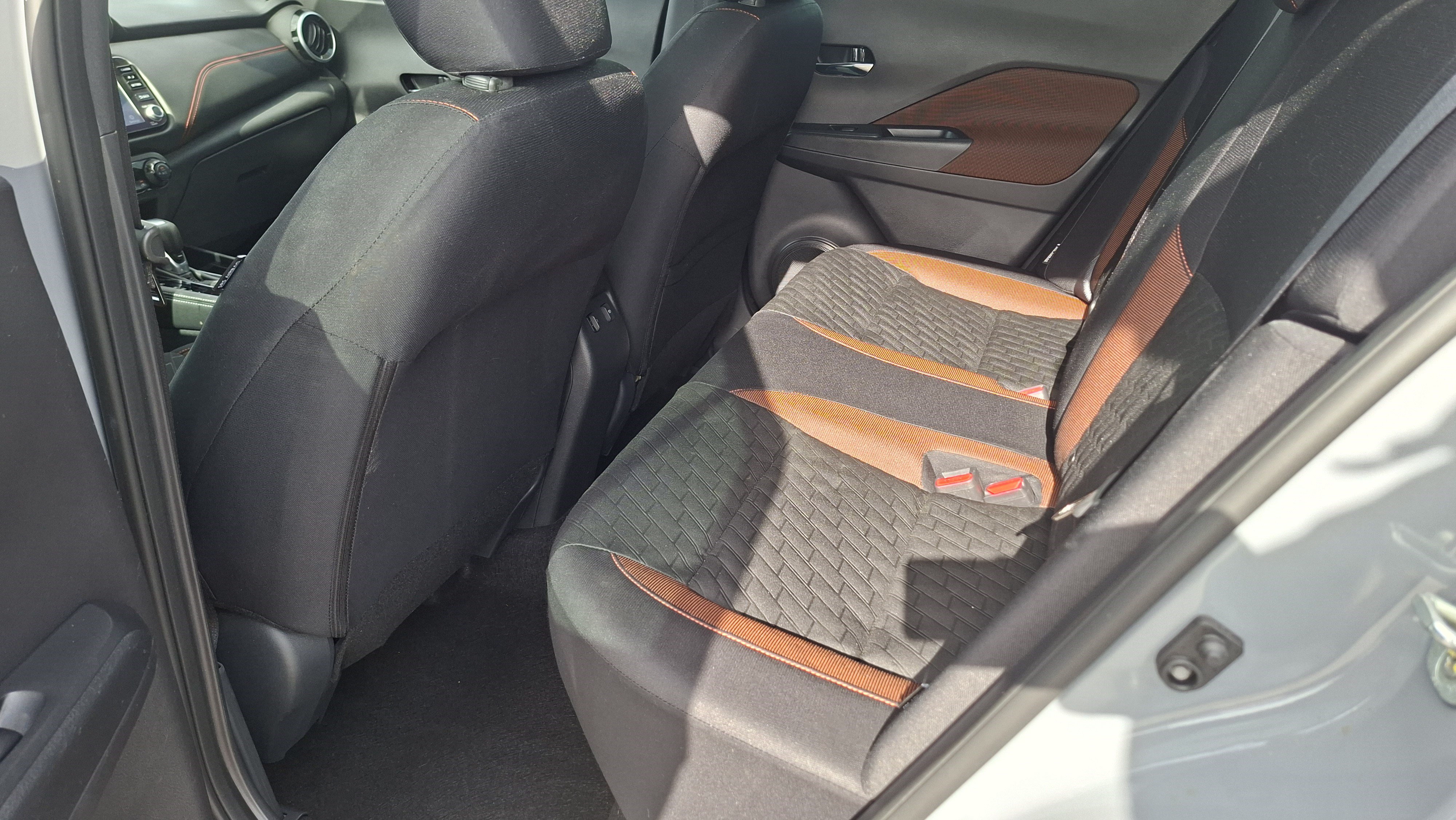 Certified 2024 Nissan Kicks SR FWD image 18