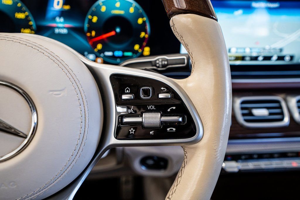 Used 2021 Mercedes-Benz Maybach GLS 600 4MATIC image 45