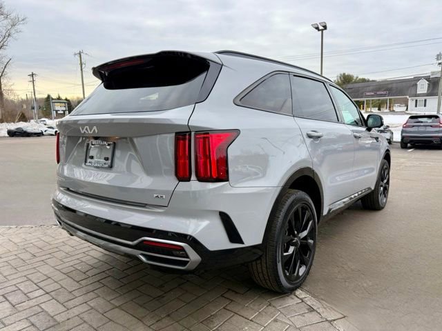 Used 2023 Kia Sorento SX image 8