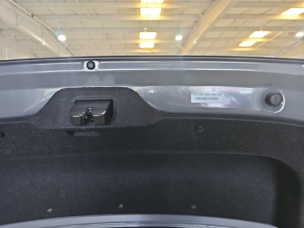 New 2026 Hyundai Elantra SEL Sport Premium FWD image 14
