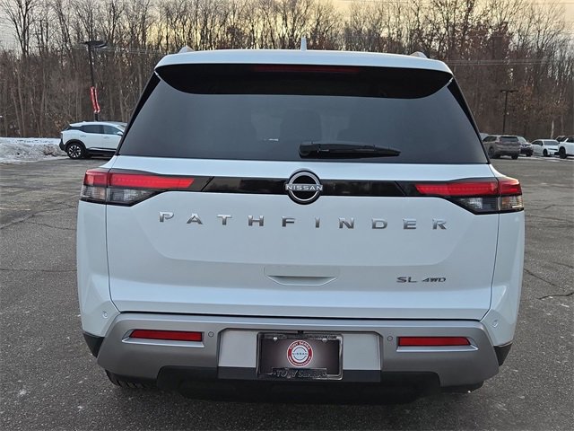 New 2025 Nissan Pathfinder SL image 24