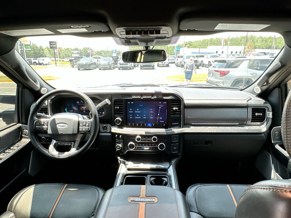 Used 2024 Ford F250 Platinum AWD/4WD image 3